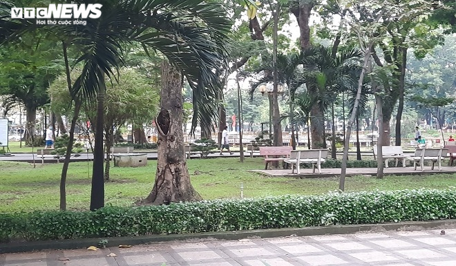Ảnh: Công viên ở TP.HCM dừng hoạt động để phòng, chống COVID-19 - 9