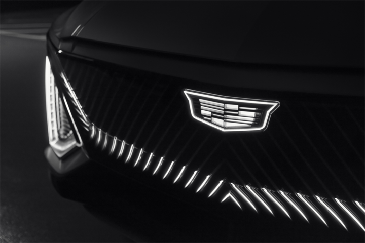 Cadillac Lyriq - crossover hạng sang chạy điện - 3