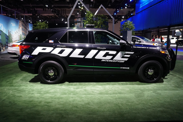 Ford Police Interceptor Utility, xe cảnh sát hàng đầu thế giới - 2