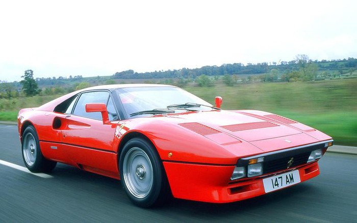 Top 10 mẫu xe đẹp nhất mọi thời đại - 7