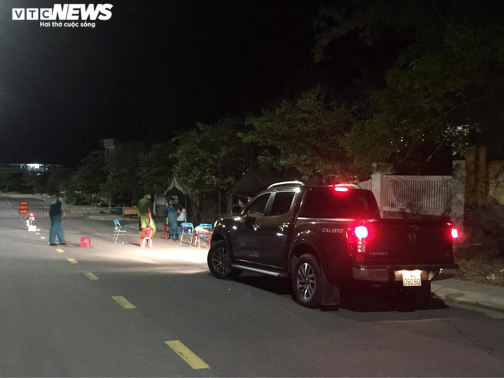 Ảnh: TP Đông Hà ra sao trong ngày đầu thực hiện giãn cách xã hội? - 8