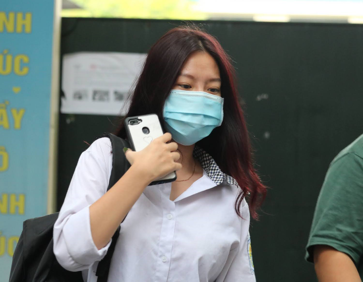 Cán bộ coi thi vi phạm quy chế, 3 tỉnh phải tổ chức thi tốt nghiệp lại ngày 11/8 - 2