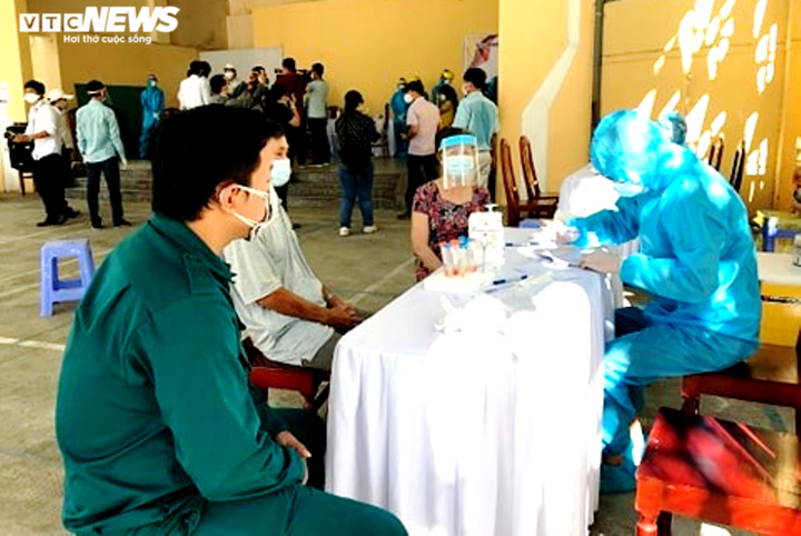 Chủ tịch UBND TP Đà Nẵng: 'Cả thành phố giống như trận chiến' - 2