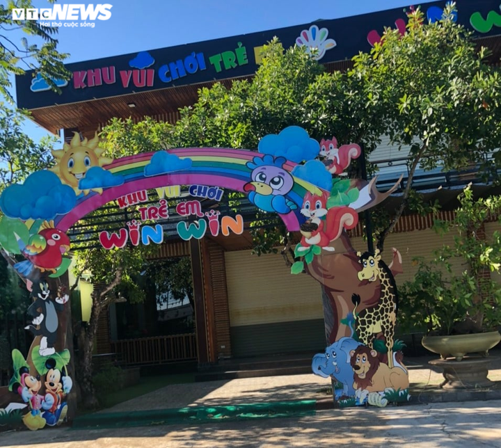 Đường phố TP Đông Hà vắng vẻ, hàng quán đóng cửa trước giờ giãn cách xã hội - 8