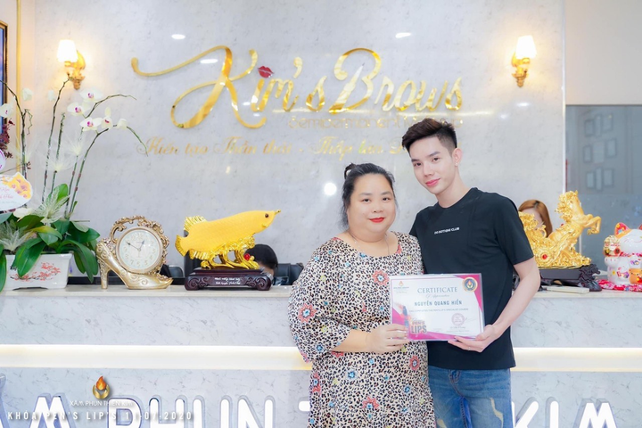 Nguyễn Quang Hiển và con đường khởi nghiệp với ngành phun xăm thẩm mỹ - 4