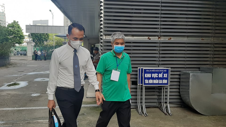 Hình ảnh 3 bị cáo hầu tòa phúc thẩm vụ học sinh chết trên xe trường Gateway - 6