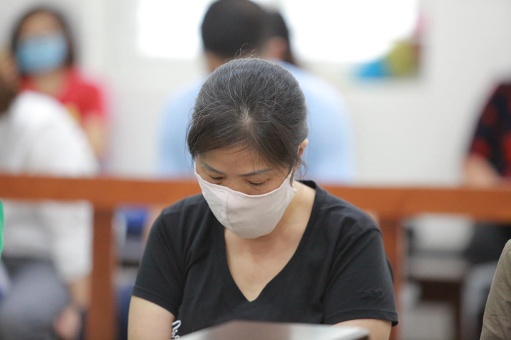 Nói lời sau cùng, cô giáo trường Gateway khóc nức nở xin lỗi gia đình nạn nhân - 4