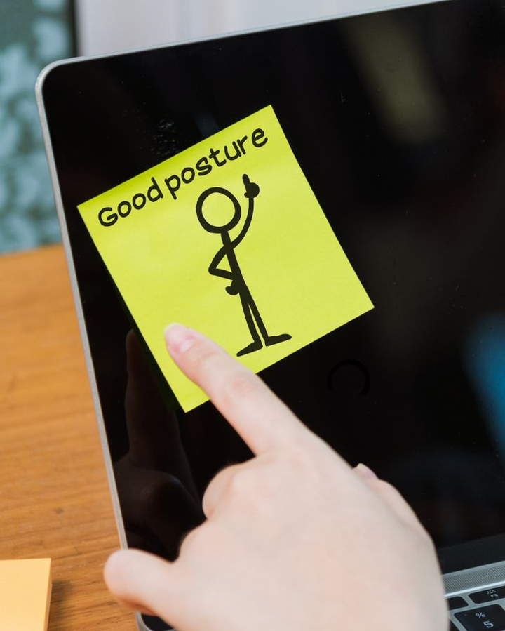 6 mẹo 'bắt' bạn đứng ngồi chuẩn tư thế, tránh đau lưng - 4