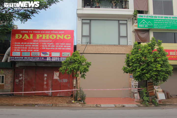 Hà Nội phong tỏa quán bia Lộc Vừng, tìm người liên quan ca nghi mắc COVID-19 - 3