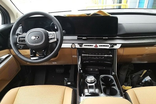 Kia Sedona 2021 lộ diện trước ngày ra mắt - 4
