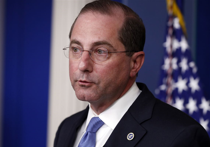 Nga tuyên bố có vaccine COVID-19 đầu tiên trên thế giới: Bộ trưởng Mỹ hoài nghi - 1