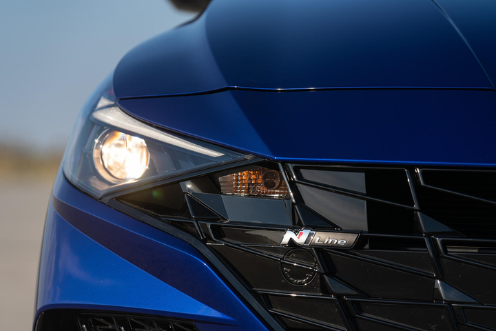 Hyundai Elantra N Line 2021 - phiên bản thể thao ấn tượng - 8