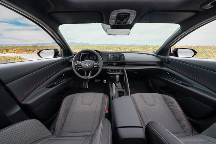 Hyundai Elantra N Line 2021 - phiên bản thể thao ấn tượng - 3