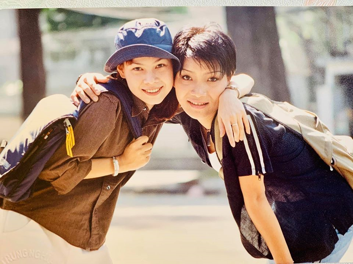 Thanh Thảo khoe ảnh thời trẻ cực đáng yêu chụp cùng hàng loạt sao Việt - 11