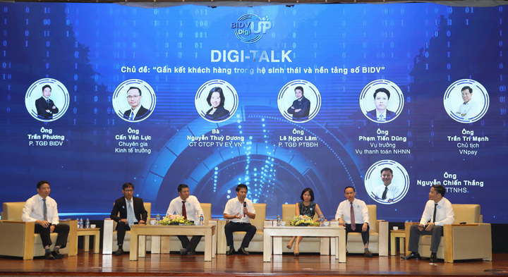 Đẩy mạnh chuyển đổi số, BIDV hướng tới mục tiêu 'Lấy khách hàng là trung tâm' - 2