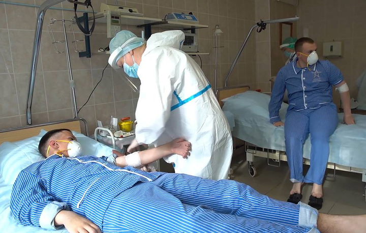 Nga tăng tốc sản xuất 5 triệu liều vaccine COVID-19/tháng - 1