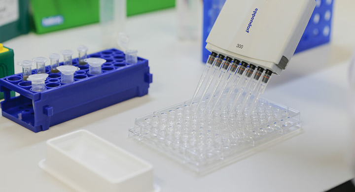 Nga tăng tốc sản xuất 5 triệu liều vaccine COVID-19/tháng - 3