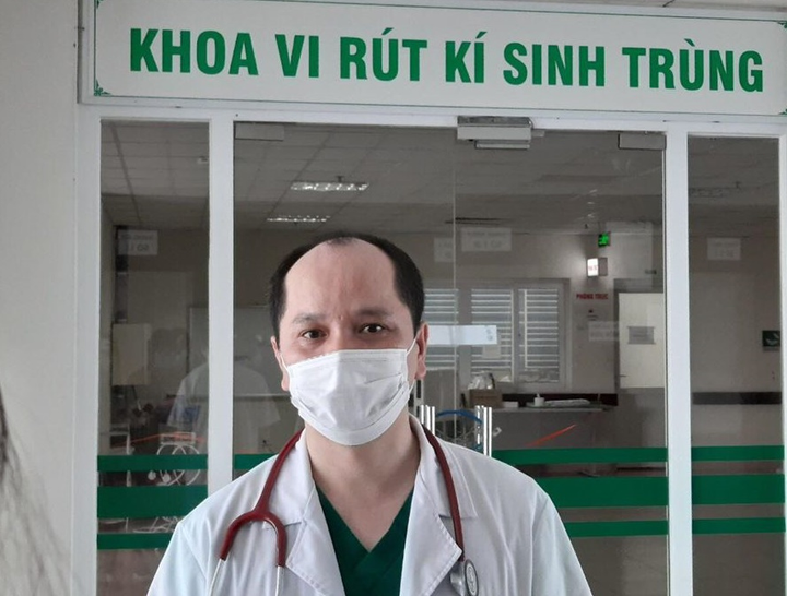 Sức khỏe bệnh nhân 867 từng đến quán bia Lộc Vừng ở Hà Nội hiện ra sao? - 1