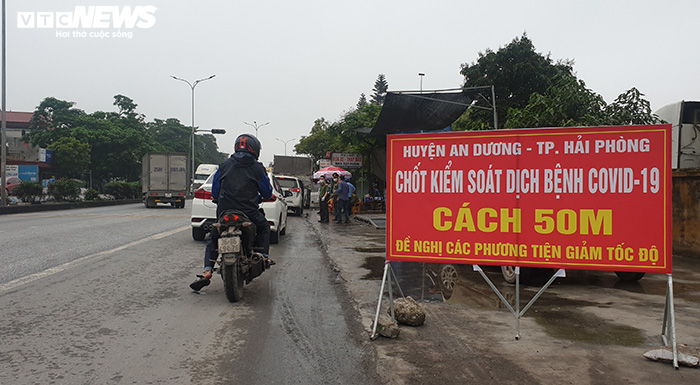 Hải Phòng dừng mọi hoạt động không thiết yếu để chống COVID-19 - 2