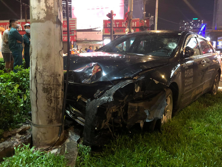 Nạn nhân vụ ô tô Camry tông hàng loạt xe máy ở TP.HCM giờ ra sao? - 2