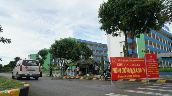 Bên trong khu cách ly hơn 130 người liên quan chùm ca bệnh COVID-19 ở Hải Dương - 1