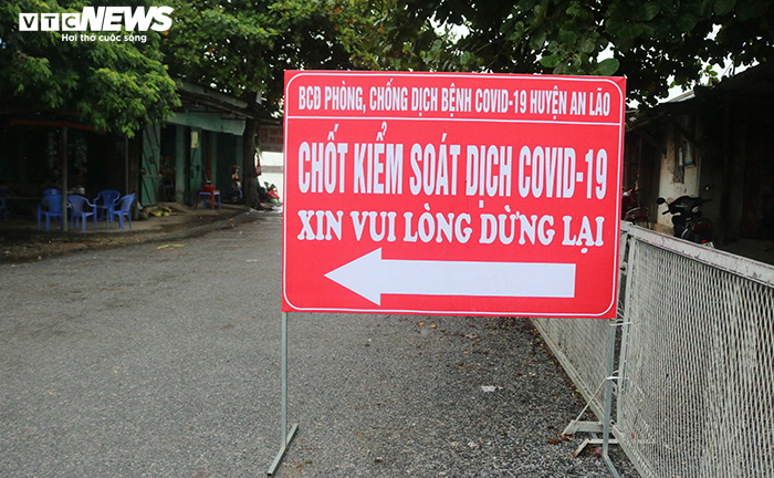 Lập chốt đo thân nhiệt, khai báo y tế tại nhiều đường từ Hải Dương về Hải Phòng - 15