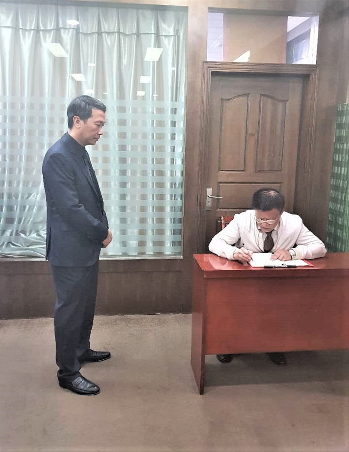 Người Việt các nước tổ chức trọng thể Lễ viếng nguyên Tổng Bí thư Lê Khả Phiêu - 2