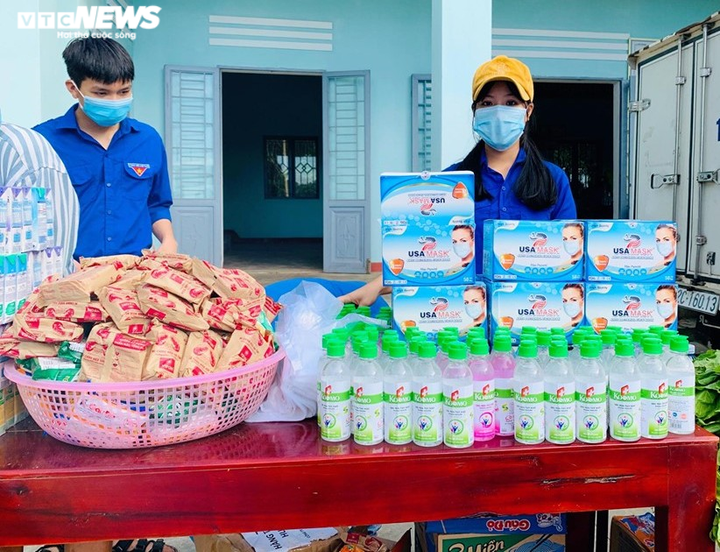 ‘Phiên chợ 0 đồng’ lưu động ấm tình người giữa mùa dịch COVID-19 - 7