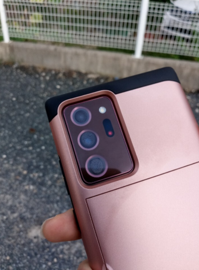 Galaxy Note 20 bị người dùng tố lỗi camera - 1