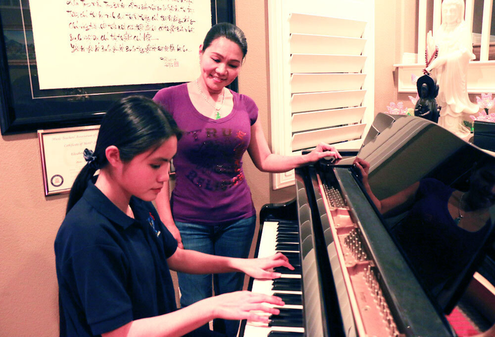 Con gái 16 tuổi xinh đẹp của nghệ sĩ cải lương Ngọc Huyền - 10