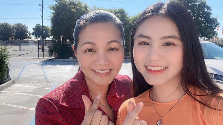 Con gái 16 tuổi xinh đẹp của nghệ sĩ cải lương Ngọc Huyền - 15