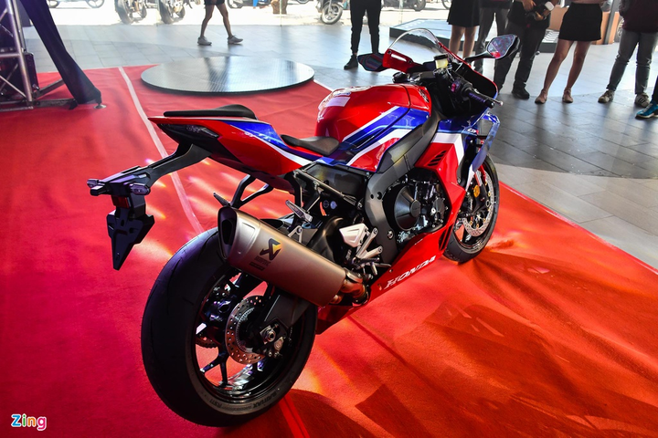 Chi tiết Honda CBR1000RR-R 2020 giá từ 949 triệu tại Việt Nam - 5