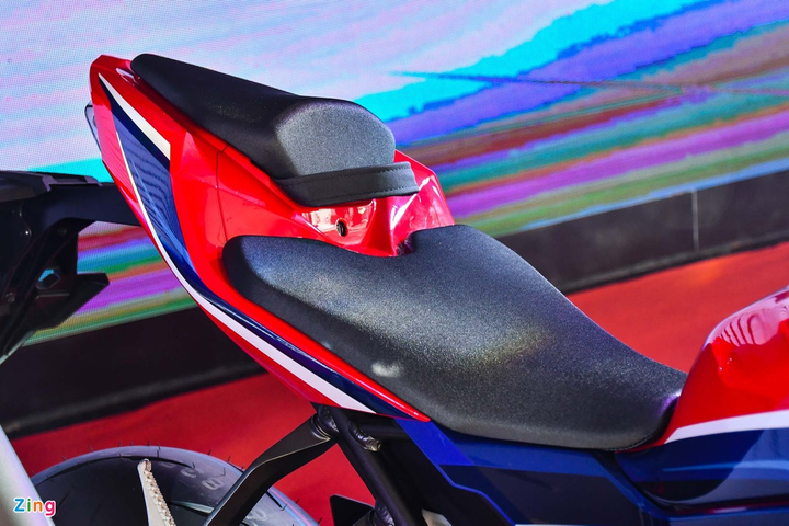 Chi tiết Honda CBR1000RR-R 2020 giá từ 949 triệu tại Việt Nam - 6