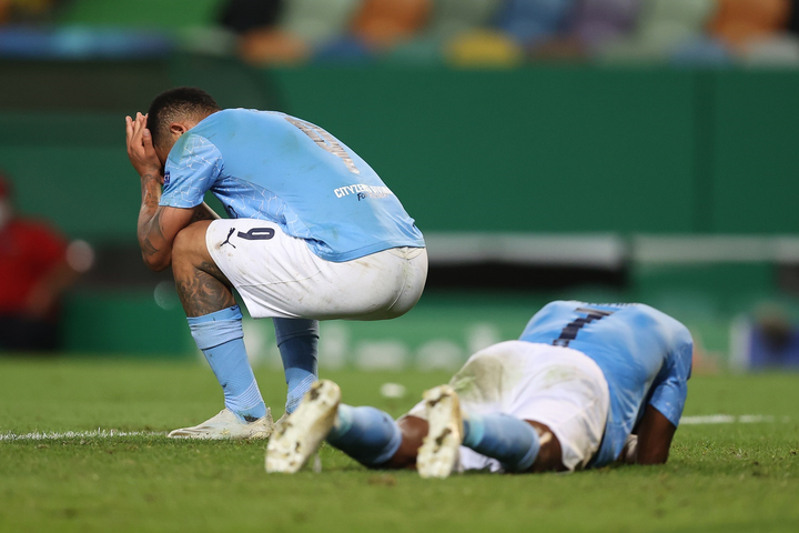Thua sốc Lyon, Man City mất vé bán kết Champions League - 2
