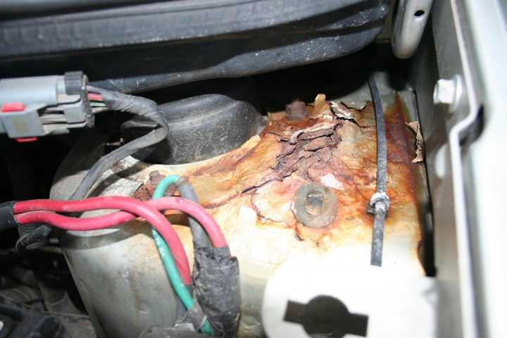 Ham rẻ mua phải xe ngập nước, nhiều người ôm nợ vào thân - 5