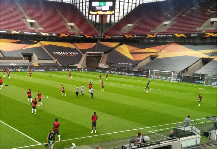 Trực tiếp Manchester United 1-2 Sevilla: MU bị loại cay đắng - 10