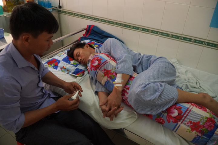 Người lái xe khách gây tai nạn làm 8 người chết ở Bình Thuận là 'lơ xe' - 2