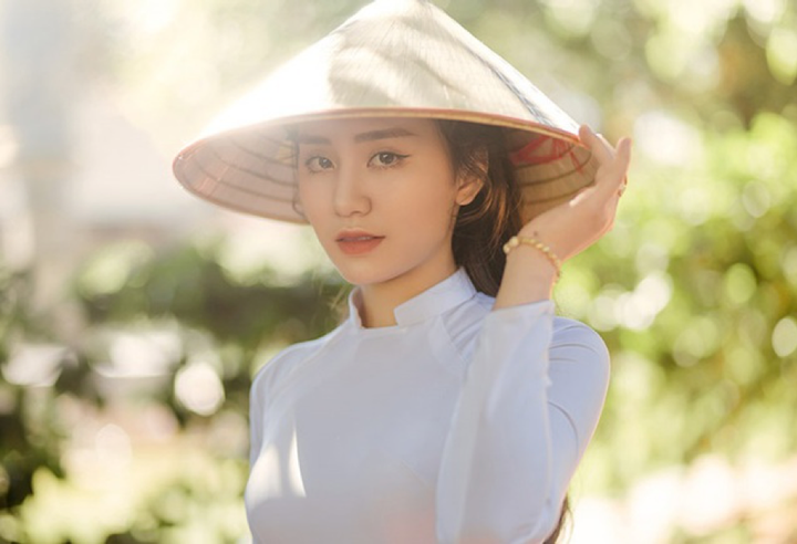 Ảnh: Ngỡ ngàng trước vẻ đẹp trong veo của nữ sinh Đắk Lắk - 3