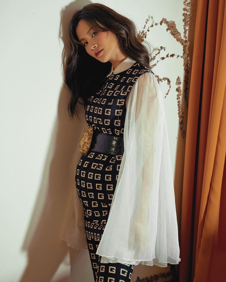 Đông Nhi khoe thần thái nhẹ nhõm, thanh thoát dù mang bầu 7 tháng - 2