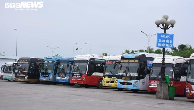 Ngành vận tải ‘chết lâm sàng’, doanh nghiệp dừng đăng kiểm xe để tiết kiệm tiền - 2