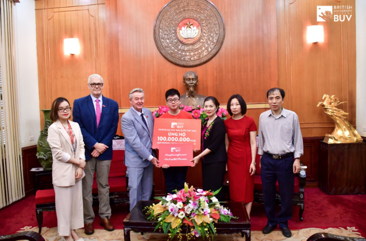 ĐH Anh Quốc Việt Nam dành học bổng 1 tỷ đồng cho học sinh hoàn cảnh khó khăn - 2