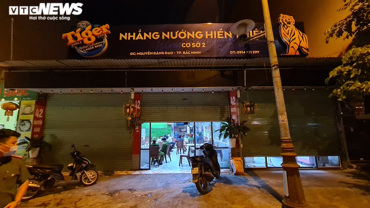 Bắt khách hàng quỳ xin lỗi: Quán nướng mắc hàng loạt sai phạm - 7