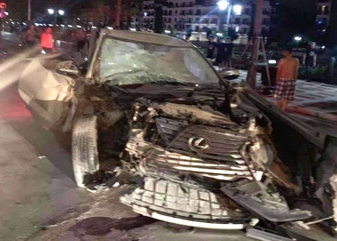 'Xe điên' tông liên hoàn trên phố đi bộ Hải Phòng, 2 người thương vong - 1