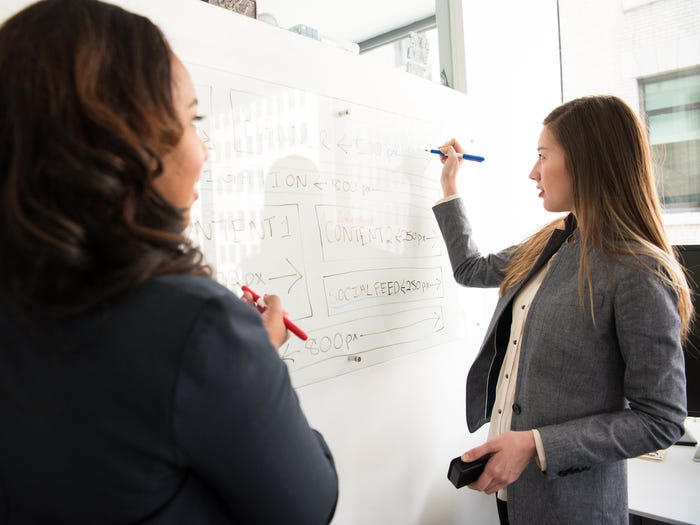 11 vị trí được trả lương cao nhất tại 'công ty 2.000 tỷ USD' Apple - 11