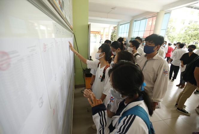 Ðiểm chuẩn các trường đại học tốp đầu: Có thể tăng 3 điểm - 1