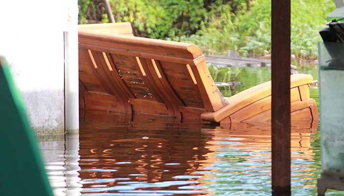 Thảm cảnh những hộ dân Hải Phòng sống trong dự án 'treo' cứ mưa là ngập - 13