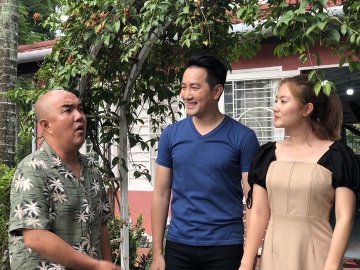 Bị đồn cặp kè bầu show, Nguyễn Phi Hùng nói gì? - 1