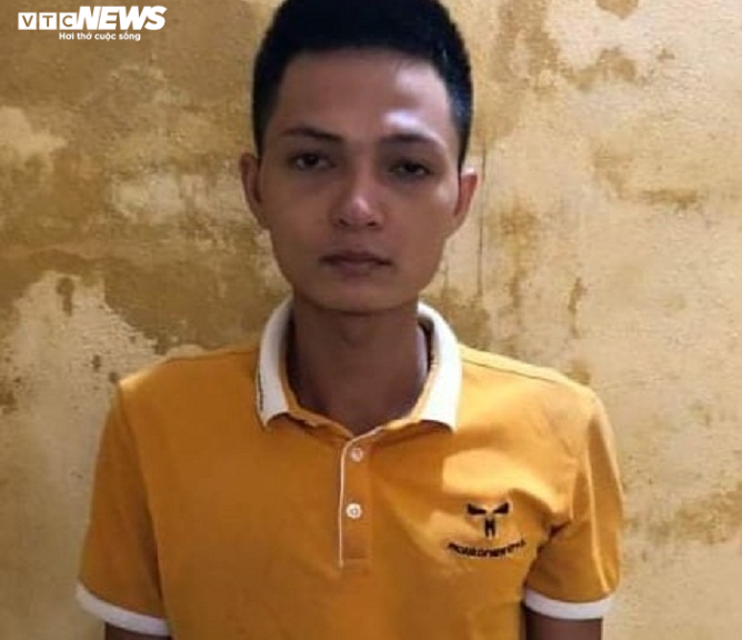 Đồng phạm của chủ quán nướng bắt cô gái quỳ xin lỗi khai gì? - 1