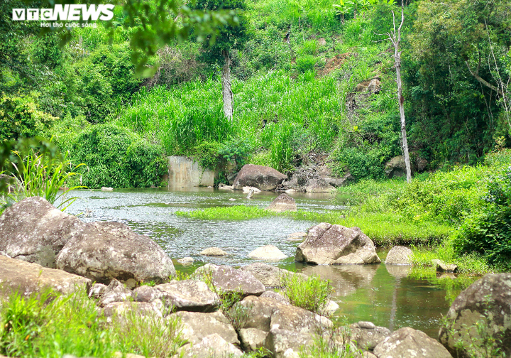 Ngắm vẻ đẹp của 'nàng tiên nữ' Kon Bông giữa núi rừng Tây Nguyên - 9