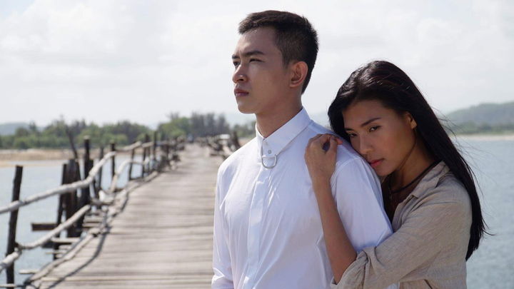 Thúy Diễm: 'Tôi ngại khi đóng cảnh hôn với 2 bạn diễn kém tuổi' - 3